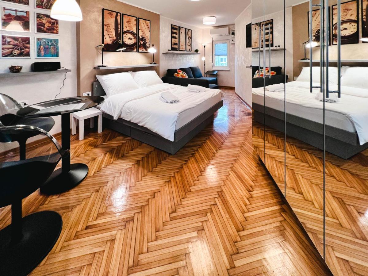 Old Town Luxury Suites Belgrade Luaran gambar
